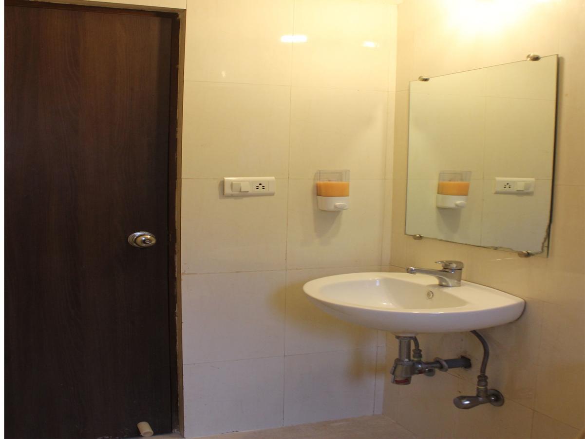 Апартаменты Boutique 2 Bhk North Goa Road Sangolda Экстерьер фото