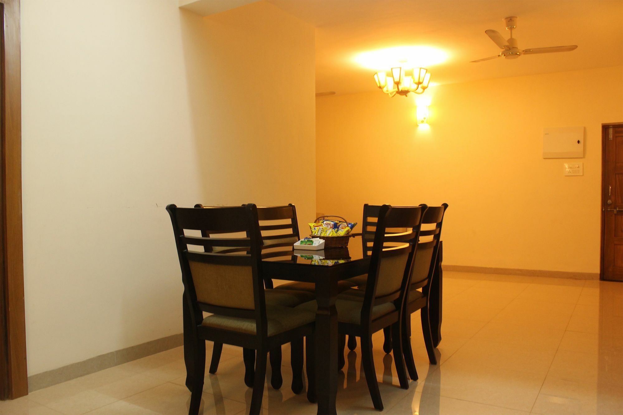 Апартаменты Boutique 2 Bhk North Goa Road Sangolda Экстерьер фото