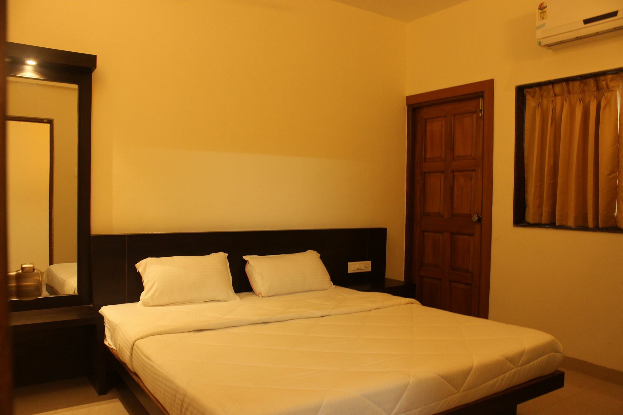 Апартаменты Boutique 2 Bhk North Goa Road Sangolda Экстерьер фото